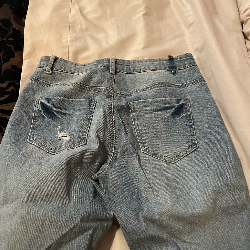 Jeans - Picture 3 of 3